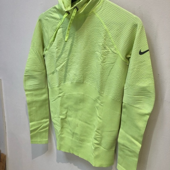 Nike Long sleeve runner top - Picture 2 of 5
